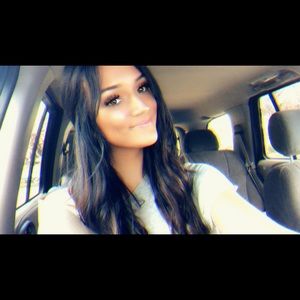 Meet your Posher, Kylee